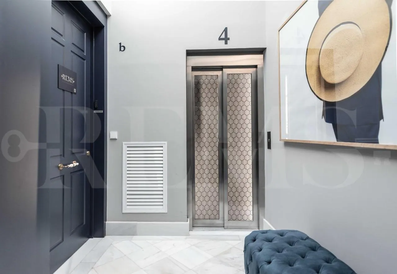 Penthouse With Private Rooftop In The Heart Of Malaga By Rems Lägenhet